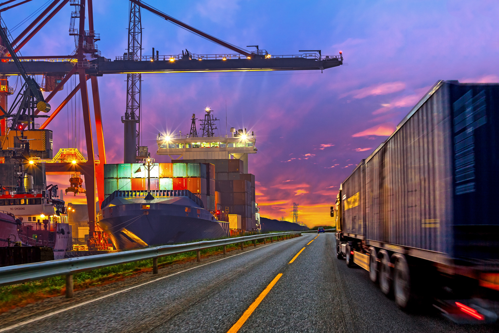 Truck heading to a port to pickup cargo